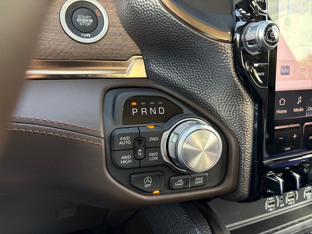 2026 RAM Ram 1500 RAM 1500 LIMITED LONGHORN CREW CAB 4X4 5'7' BOX