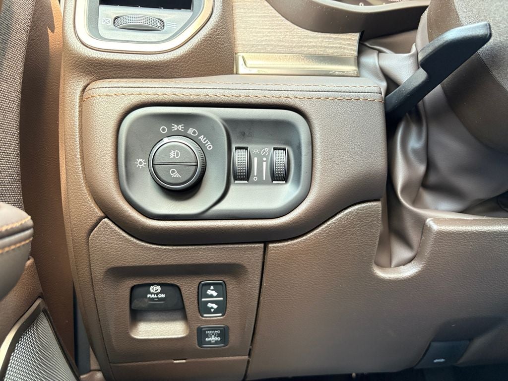 2026 RAM Ram 1500 RAM 1500 LIMITED LONGHORN CREW CAB 4X4 5'7' BOX