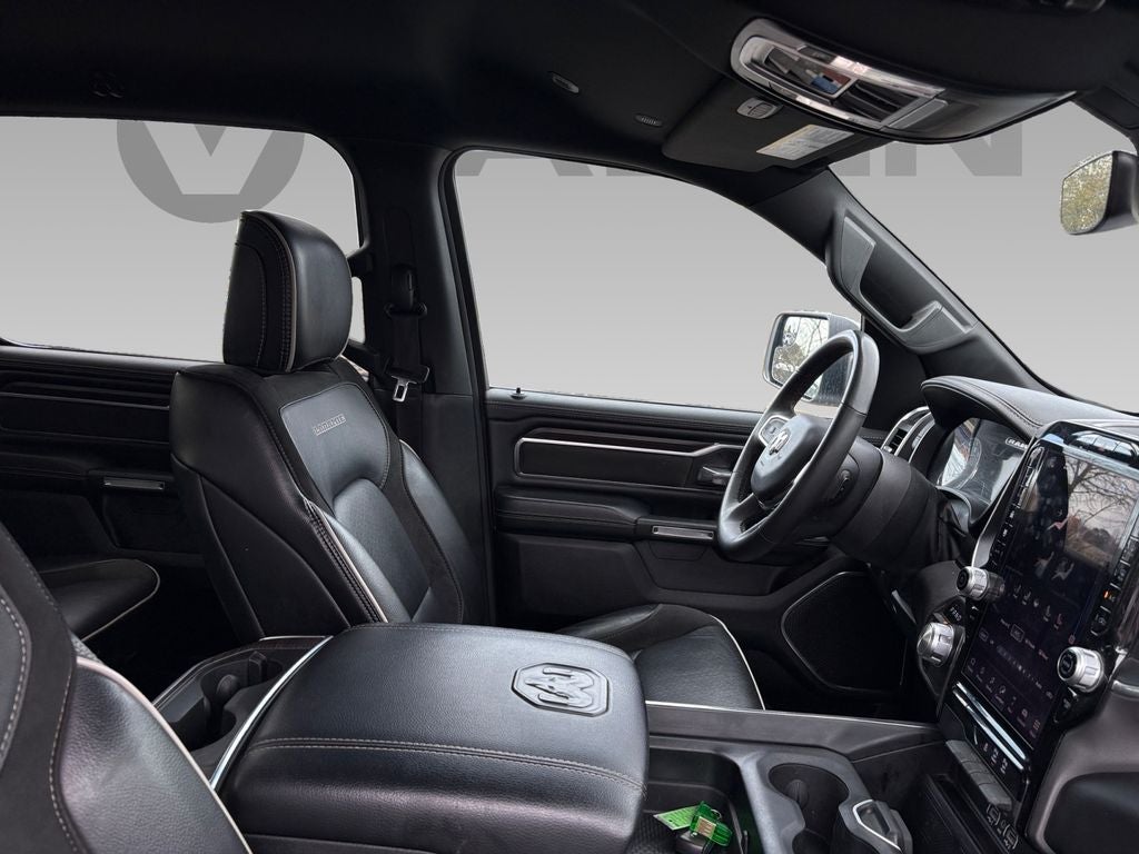 2025 RAM 1500 Laramie Crew Cab 4x4 5'7' Box