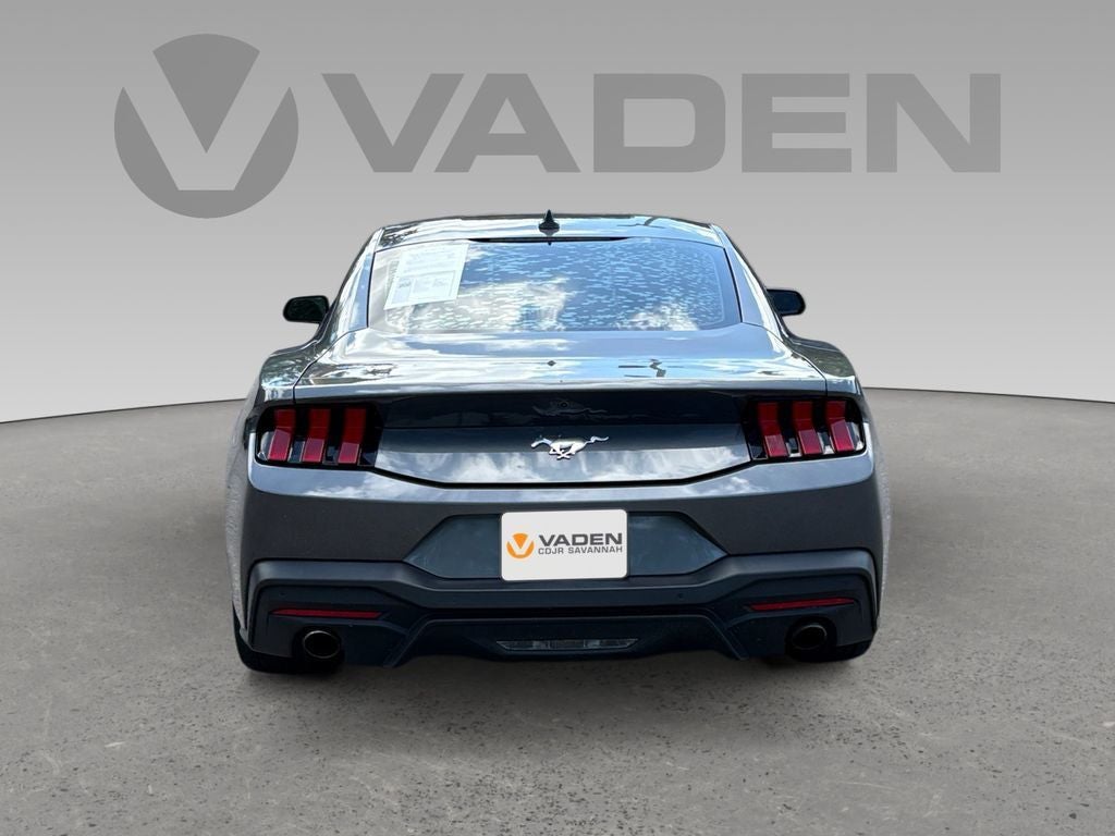 2024 Ford Mustang EcoBoost Fastback