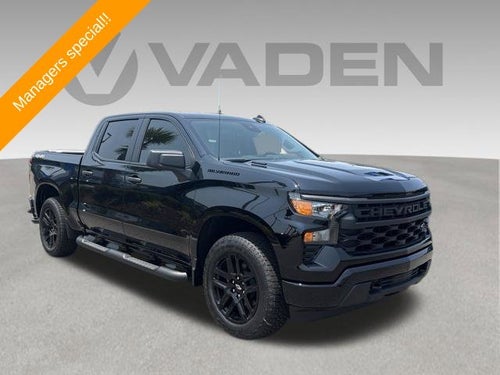 2026 Chevrolet Silverado 1500 4WD Crew Cab Short Bed Custom