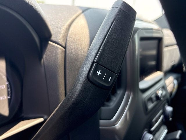 2026 Chevrolet Silverado 1500 4WD Crew Cab Short Bed Custom