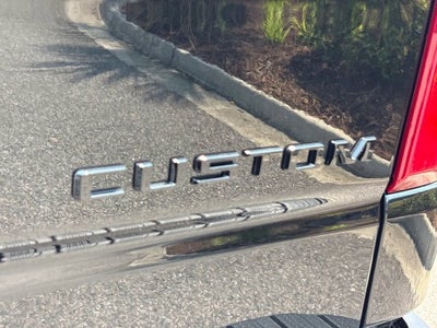2026 Chevrolet Silverado 1500 4WD Crew Cab Short Bed Custom