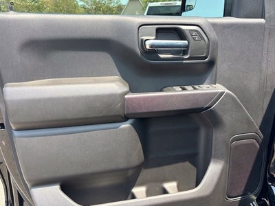 2026 Chevrolet Silverado 1500 4WD Crew Cab Short Bed Custom