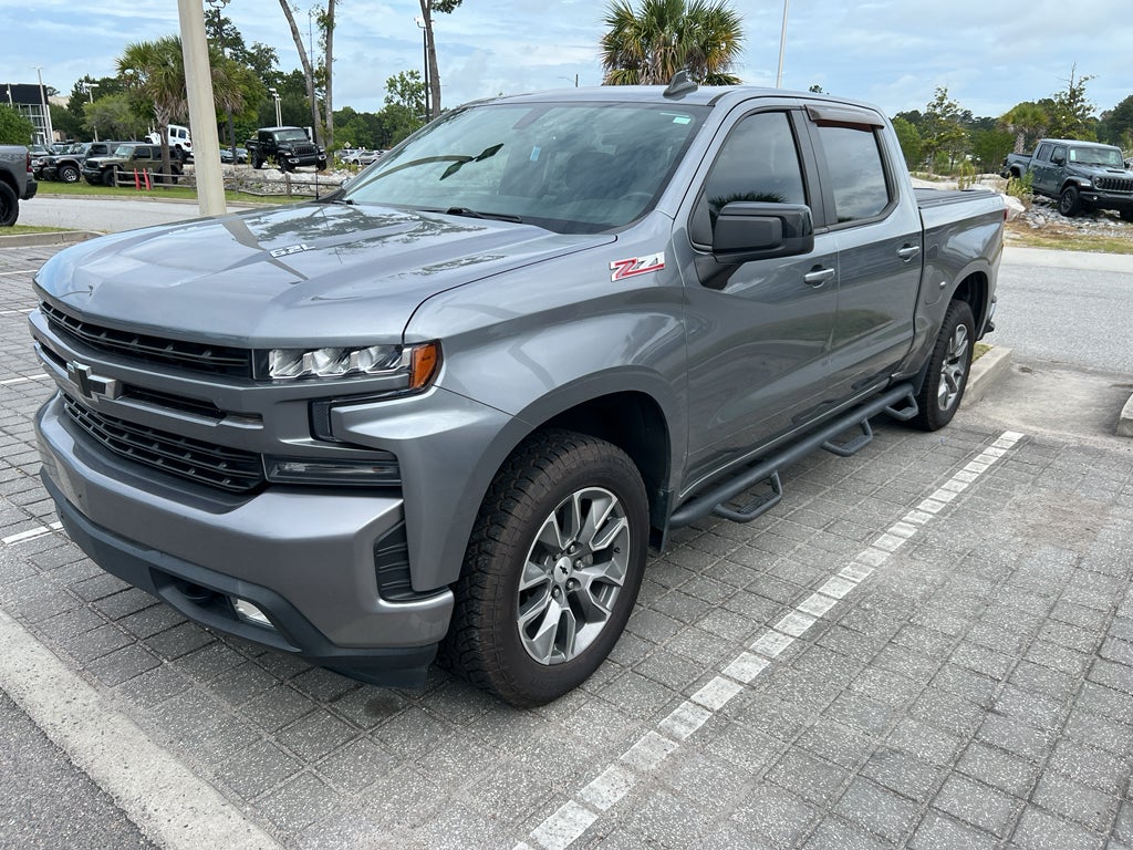 2021 Chevrolet Silverado 1500 RST 4X4 Crew Cab Short Box's photo