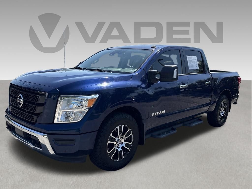 2021 Nissan TITAN Crew Cab SV 4x2