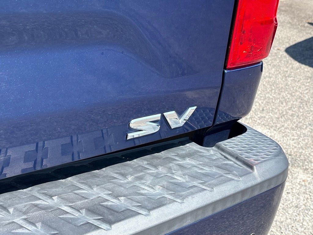2021 Nissan TITAN Crew Cab SV 4x2