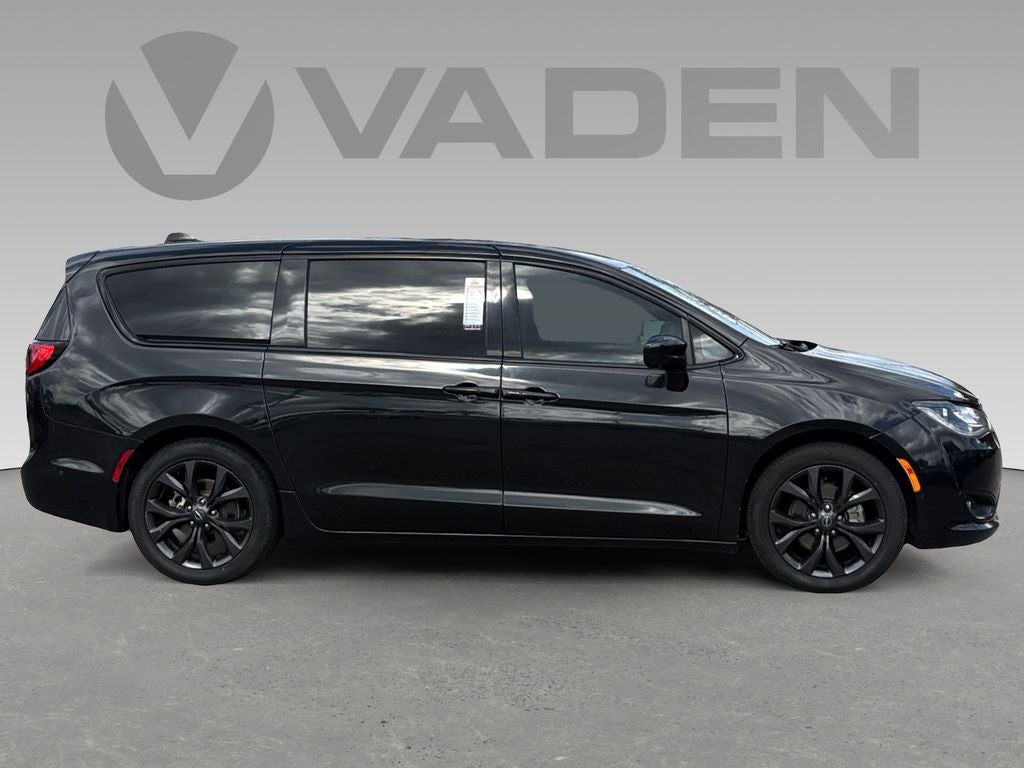 2019 Chrysler Pacifica Touring Plus