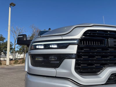 2026 RAM Ram 3500 RAM 3500 LIMITED CREW CAB 4X4 6'4' BOX