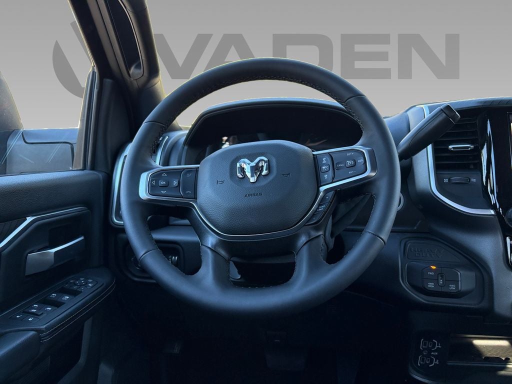 2025 RAM Ram 2500 RAM 2500 BIG HORN CREW CAB 4X4 6'4' BOX