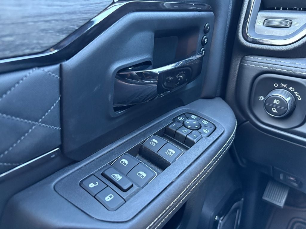 2026 RAM Ram 2500 RAM 2500 LIMITED MEGA CAB 4X4 6'4' BOX