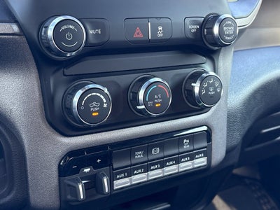 2024 RAM Ram 3500 Tradesman Crew Cab 4x4 8' Box