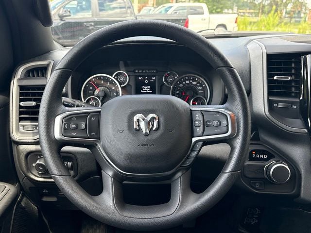 2026 RAM Ram 1500 RAM 1500 TRADESMAN CREW CAB 4X2 5'7' BOX
