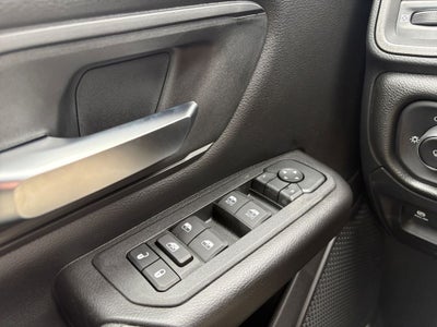 2026 RAM Ram 1500 RAM 1500 TRADESMAN CREW CAB 4X4 5'7' BOX