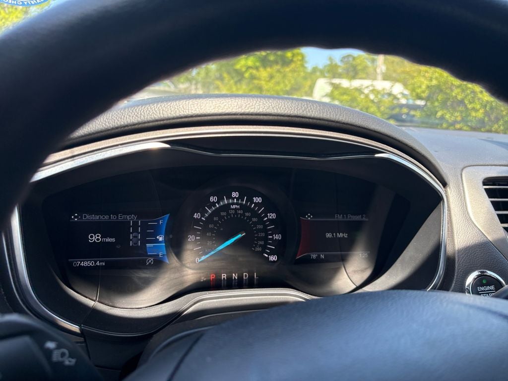 2020 Ford Fusion SE
