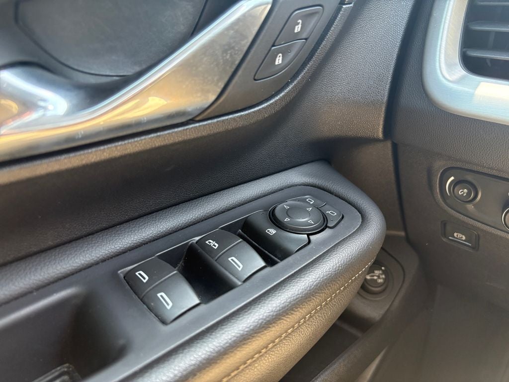 2024 GMC Terrain AWD SLT