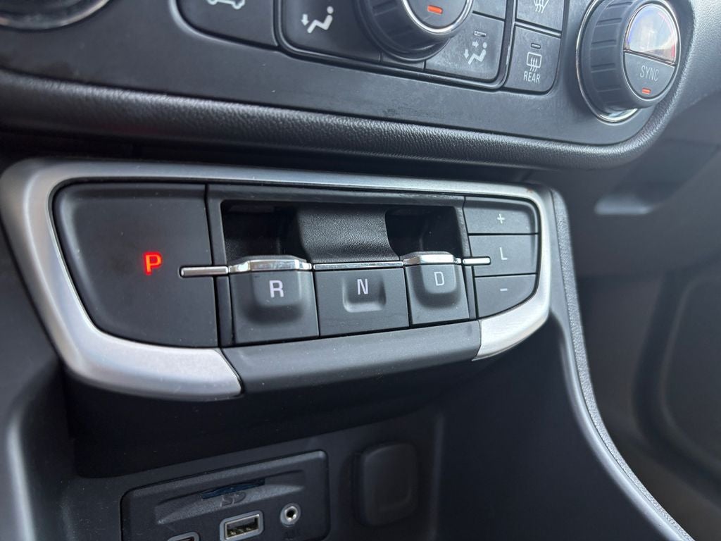 2024 GMC Terrain AWD SLT