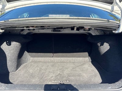 2022 Nissan Sentra SV Xtronic CVT