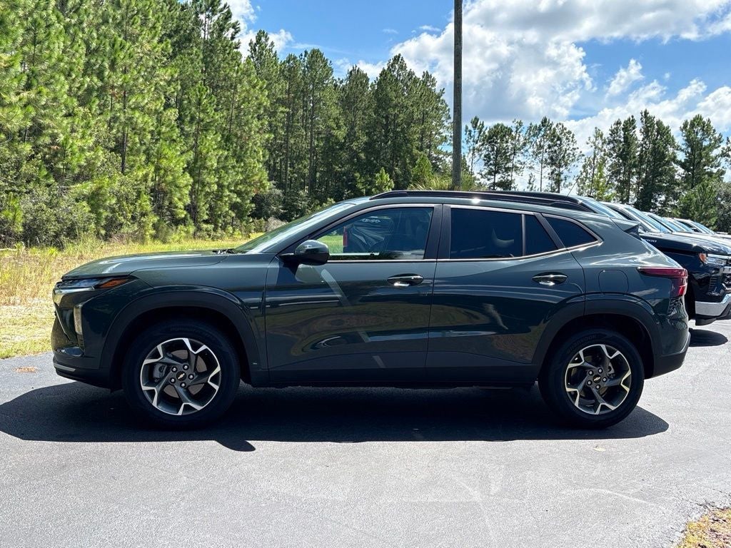 2026 Chevrolet Trax FWD LT