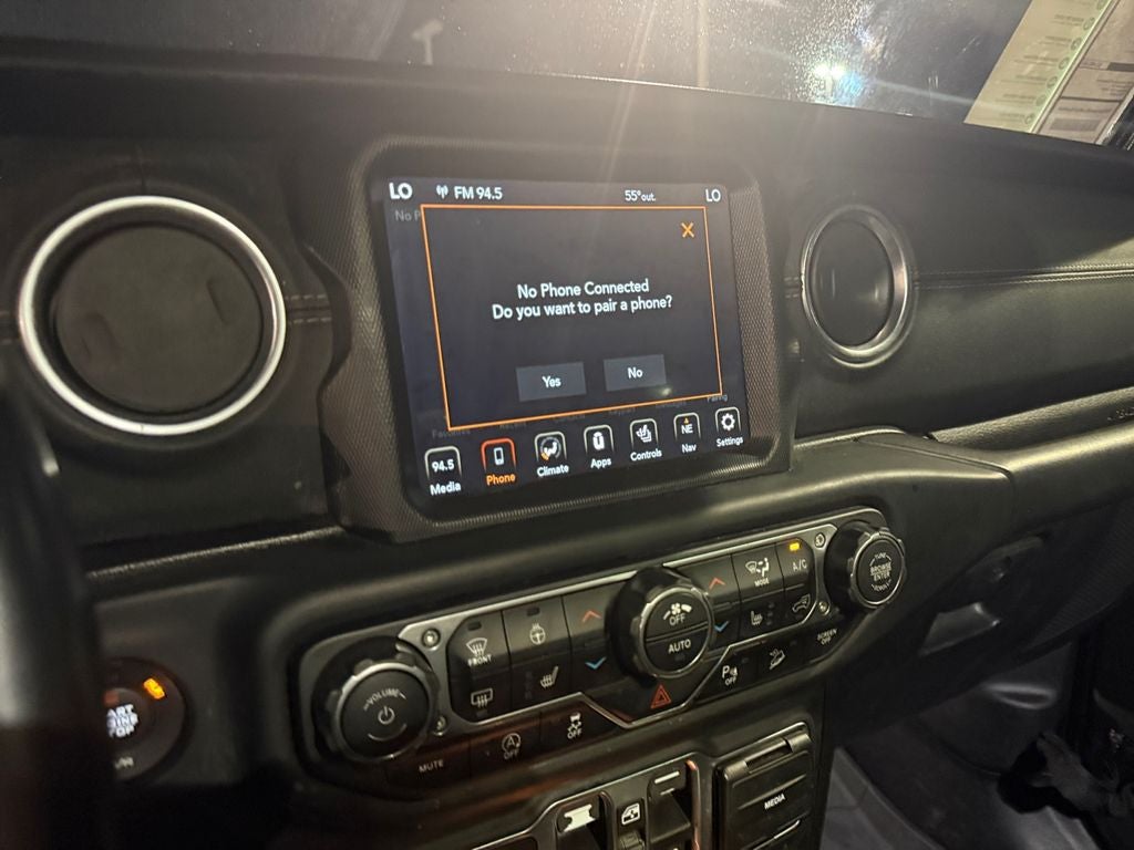 2020 Jeep Wrangler Sahara