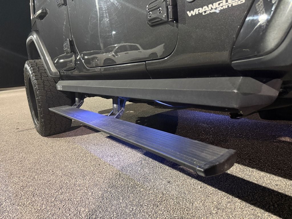 2020 Jeep Wrangler Sahara