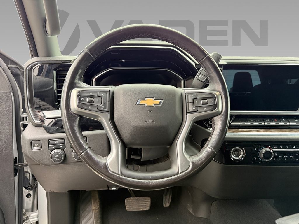 2022 Chevrolet Silverado LT