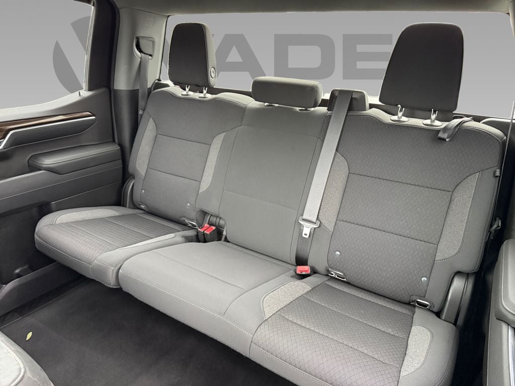 2022 Chevrolet Silverado LT