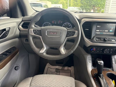 2017 GMC Acadia SLE-2