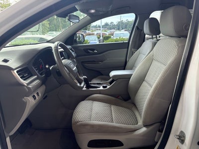 2017 GMC Acadia SLE-2