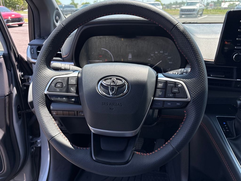 2024 Toyota Sienna XSE 7 Passenger