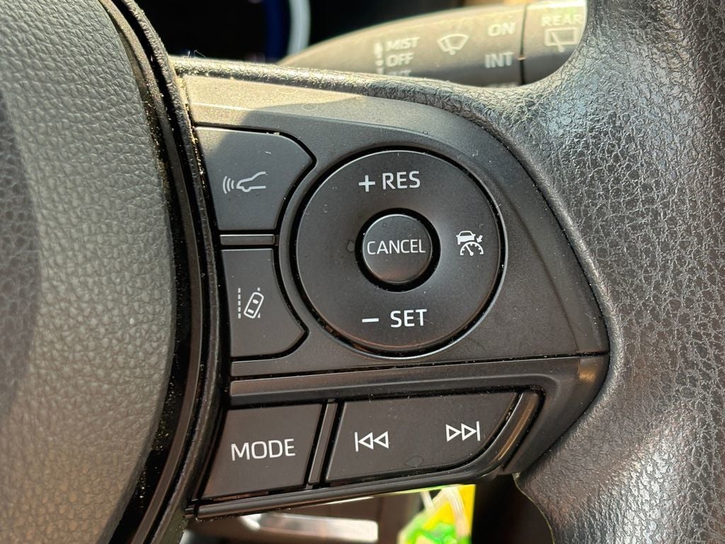 2023 Toyota RAV4 Hybrid LE