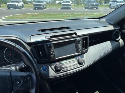 2016 Toyota RAV4 Hybrid XLE