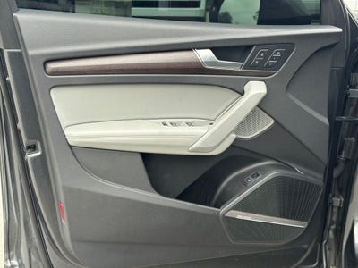 2022 Audi Q5 S line Premium Plus