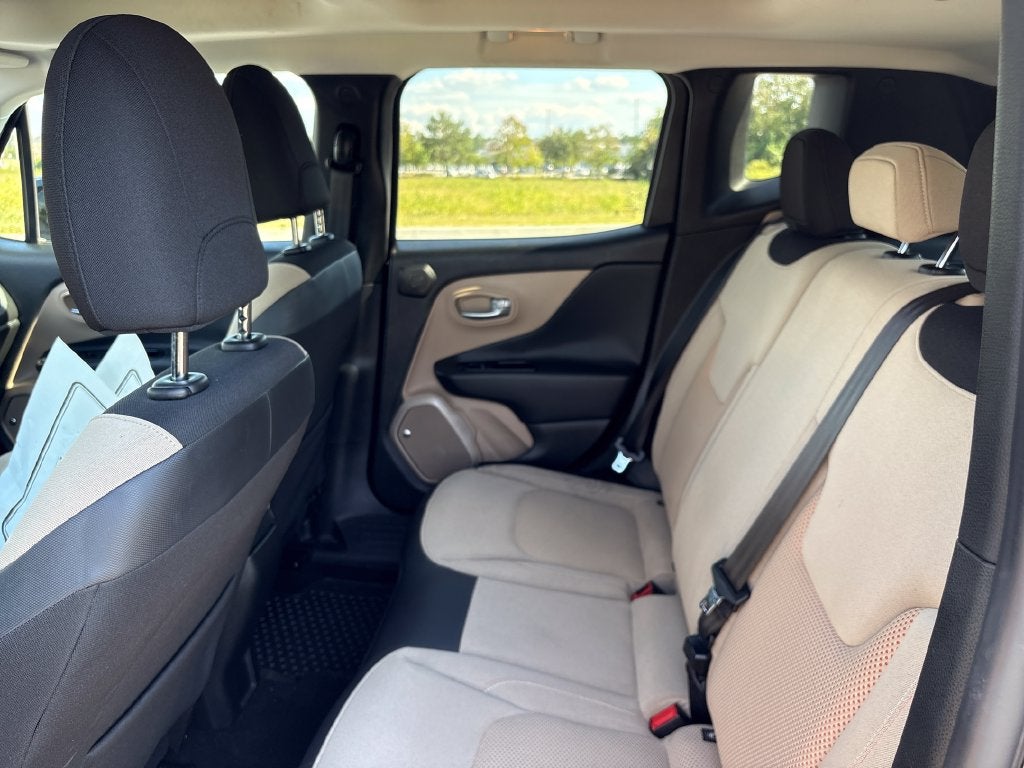 2016 Jeep Renegade Latitude 75th Anniversary Edition