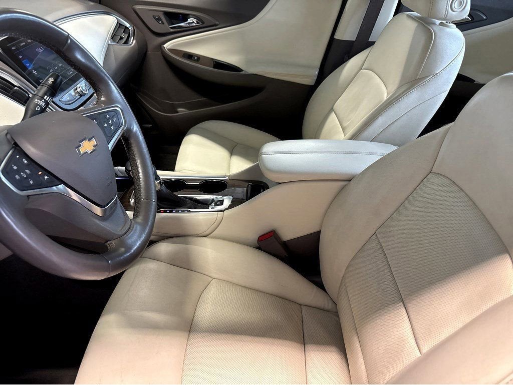 2024 Chevrolet Malibu 2LT