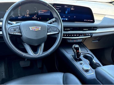 2025 Cadillac XT4 Premium Luxury