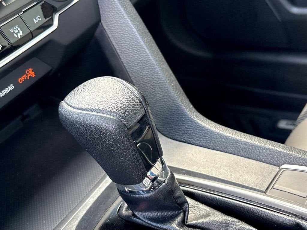 2017 Honda Civic Coupe LX-P
