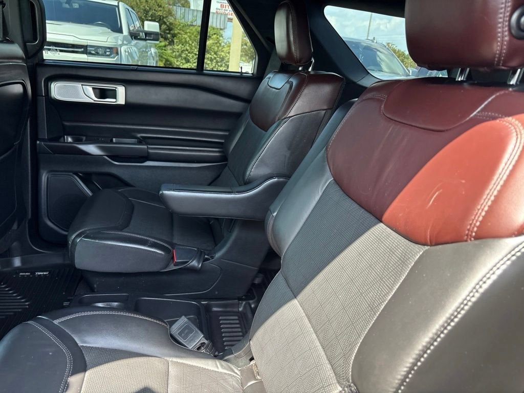 2020 Ford Explorer Platinum