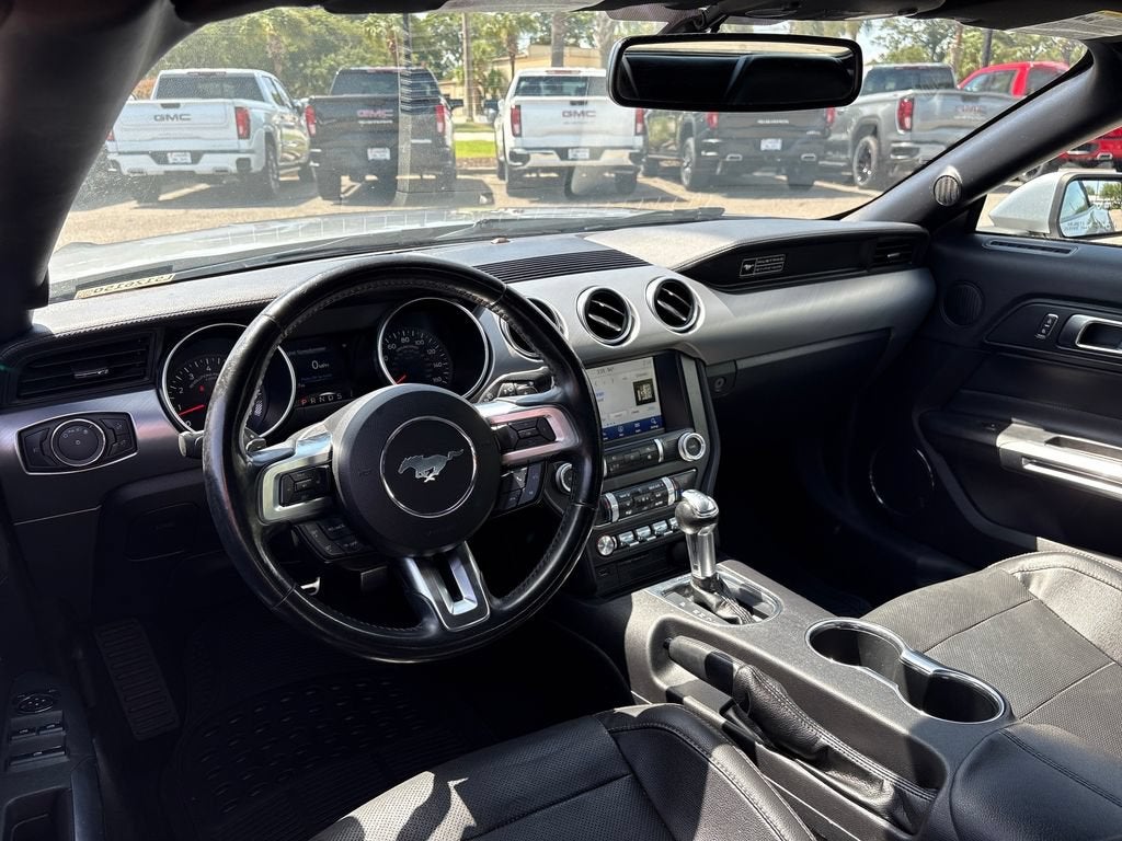 2020 Ford Mustang Base