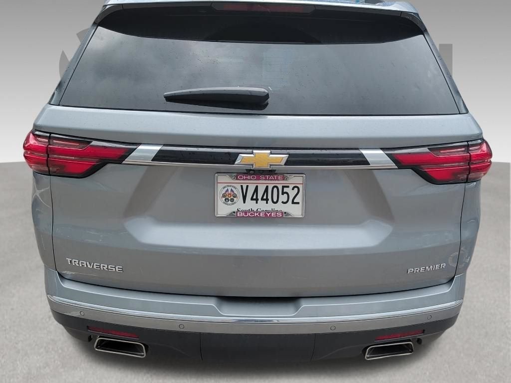 2023 Chevrolet Traverse Base