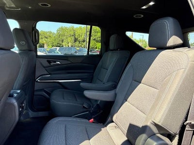 2024 Chevrolet Traverse LT