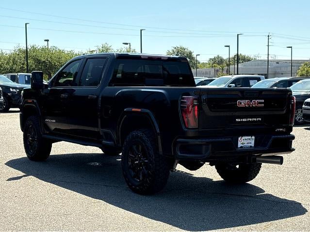 2025 GMC Sierra 2500 HD AT4