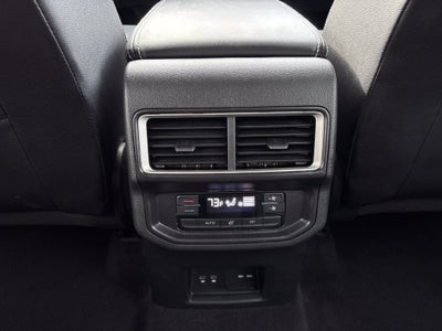 2025 Volkswagen Atlas Base