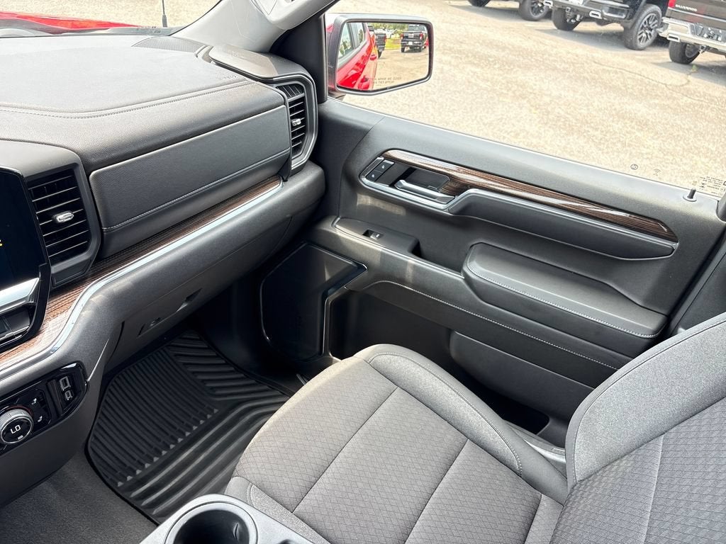 2024 Chevrolet Silverado 1500 Base