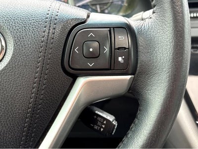 2016 Toyota Sienna XLE