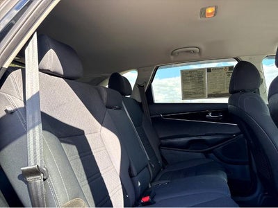 2019 Kia Sorento LX V6