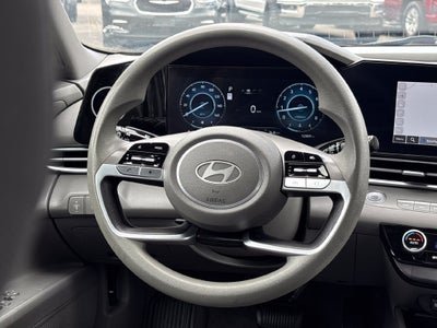 2024 Hyundai Elantra Base