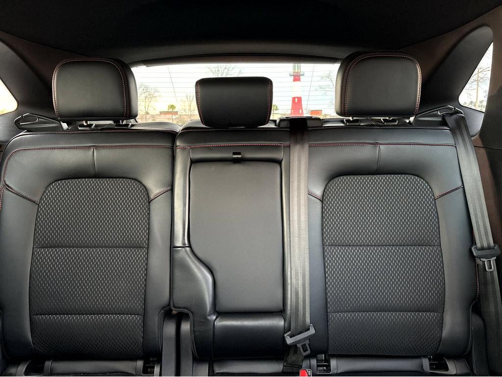 2025 Ford Escape ST-Line Elite