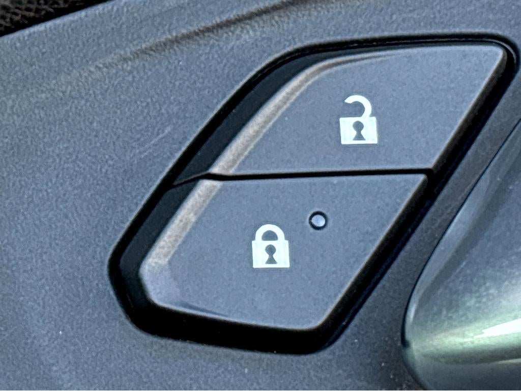 2021 Chevrolet Camaro LT1