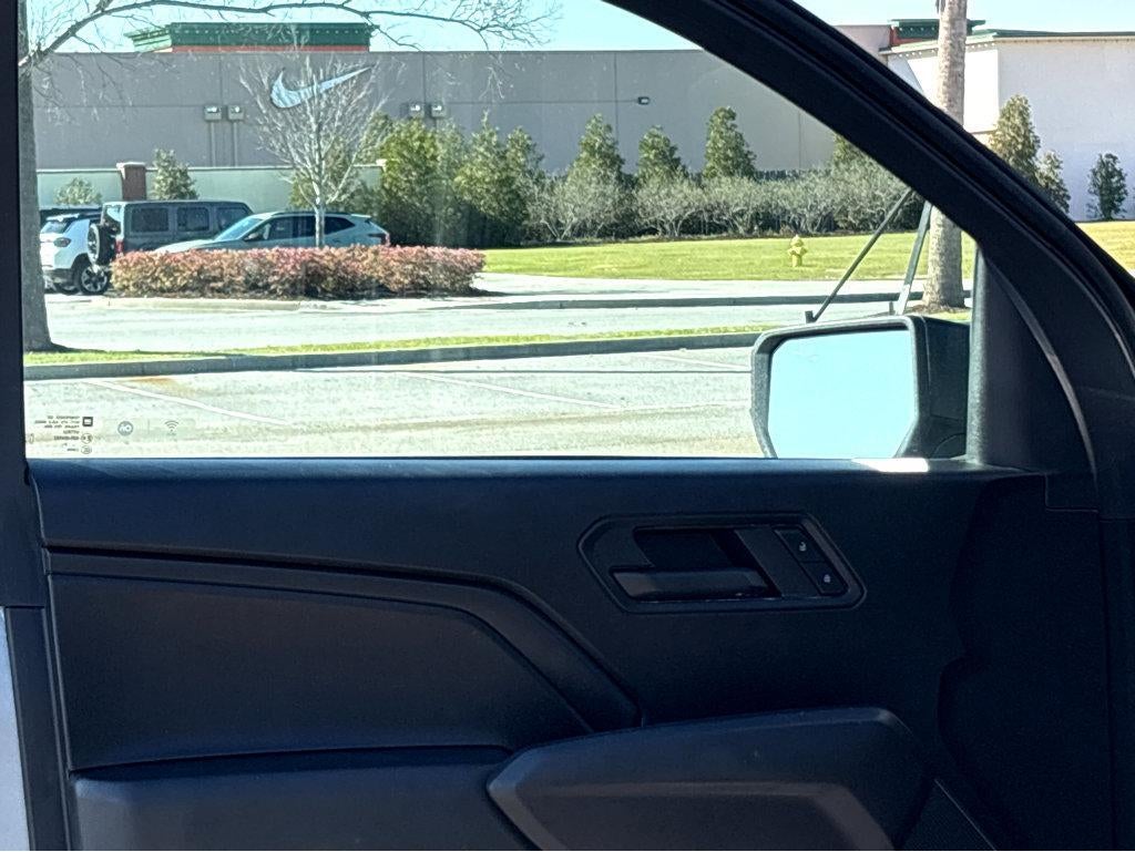 2023 Chevrolet Colorado WT